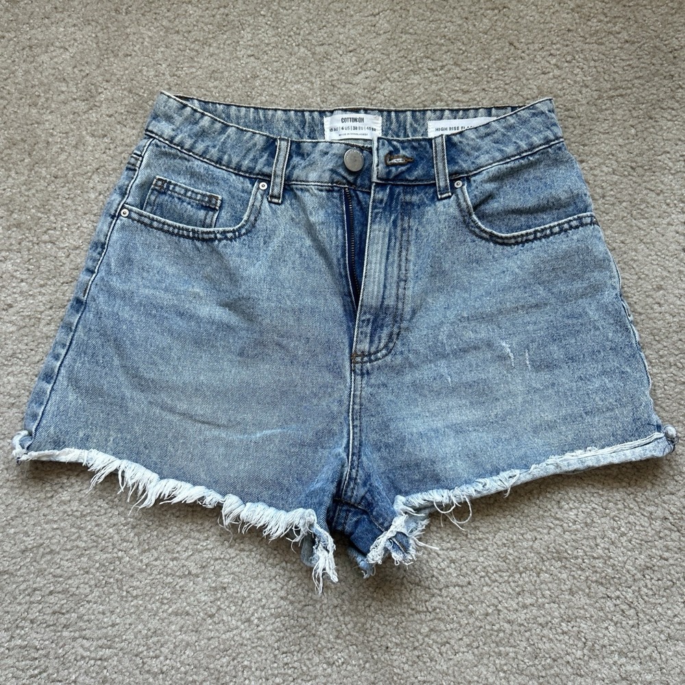 COTTON ON High Rise Mom Light Wash Denim Cut Off Distressed Jean Shorts Size 6